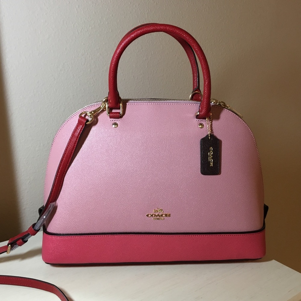 🎟 NWT Coach Geometric Colorblock Sierra